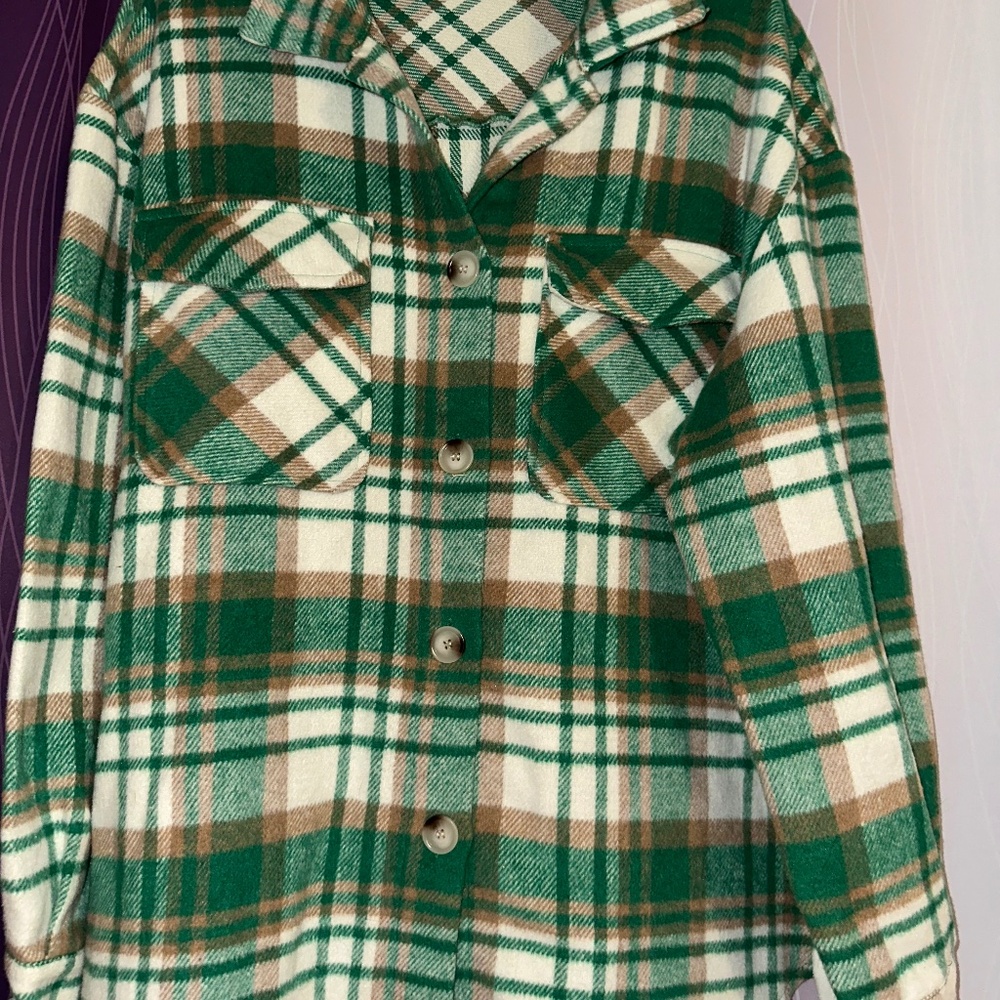 Green plaid shirt/jacket